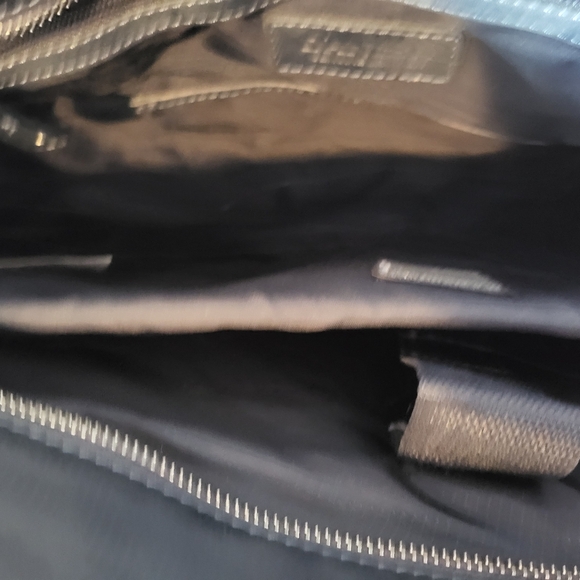 Authentic Danier laptop bag, never used, dusty blue colour 13x13x3 - Picture 4 of 5